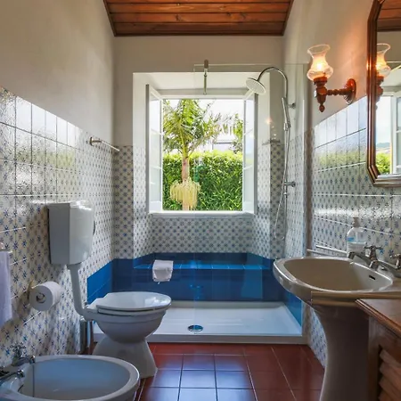 Guestready - Domus Adepta Charming W/ Garden Holiday home Furnas (Azores)